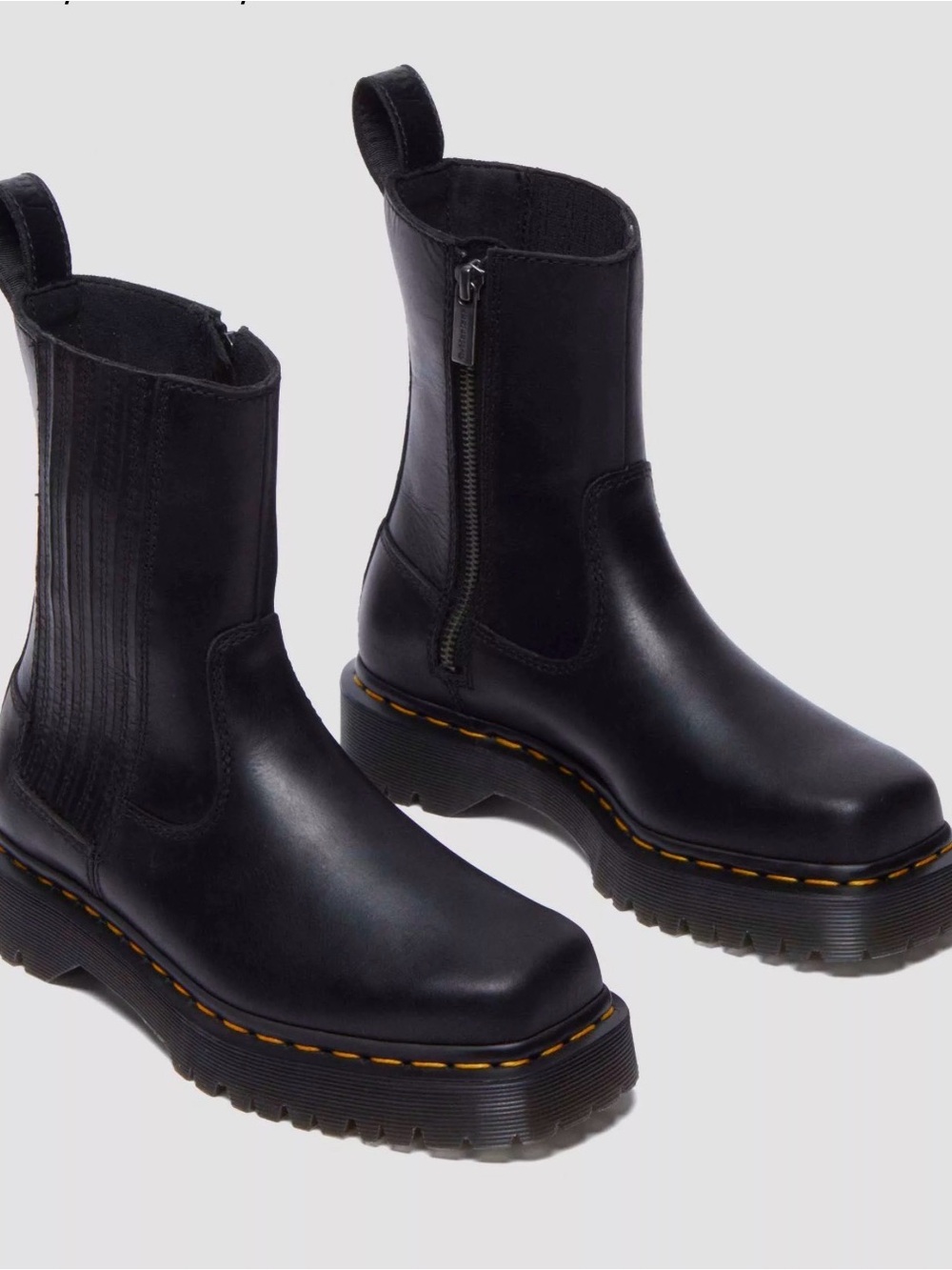 NWOB Women’s Dr Martins Amaayah Lo Black Leather Boots - Size 8